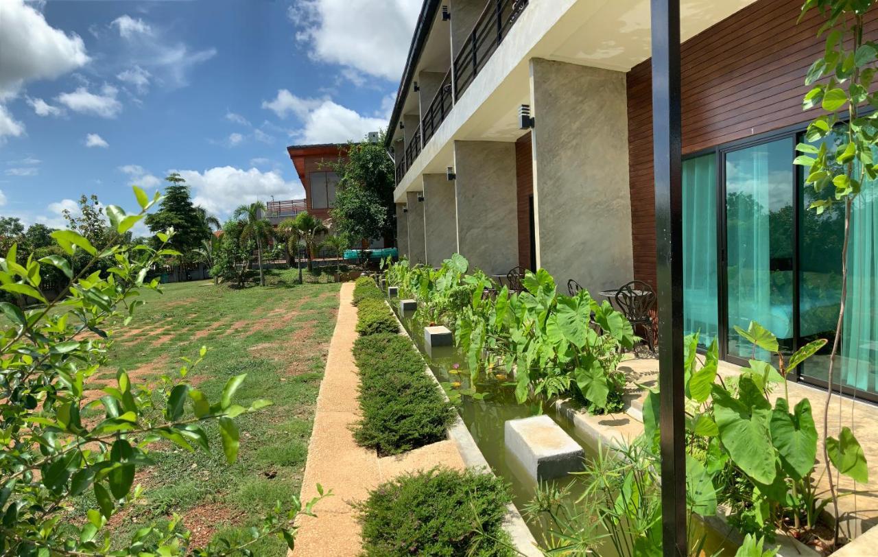 Saythong Boutique Hotel Csiangkham Kültér fotó