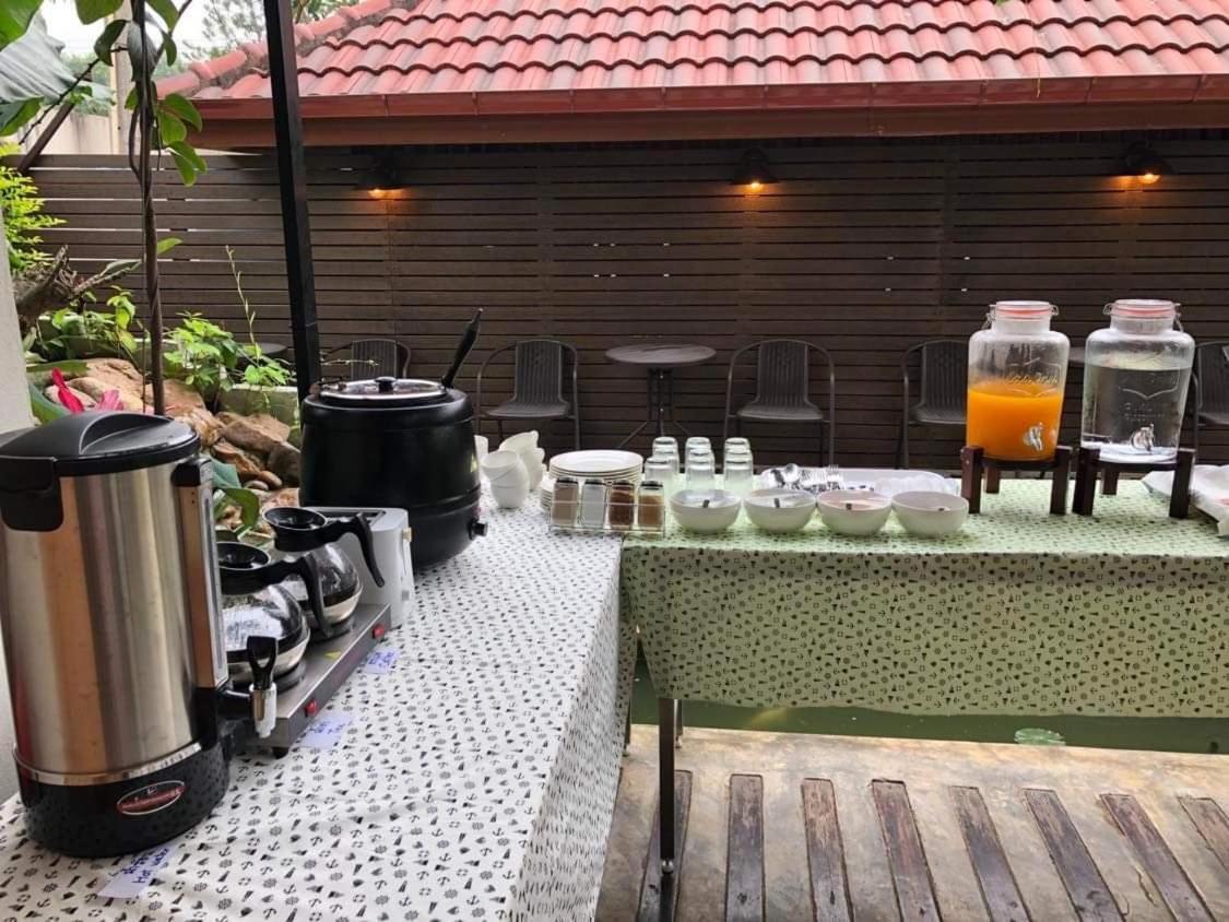 Saythong Boutique Hotel Csiangkham Kültér fotó