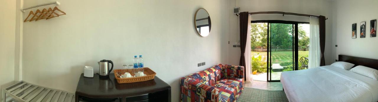 Saythong Boutique Hotel Csiangkham Kültér fotó