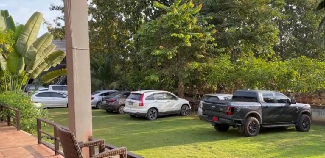 Saythong Boutique Hotel Csiangkham Kültér fotó
